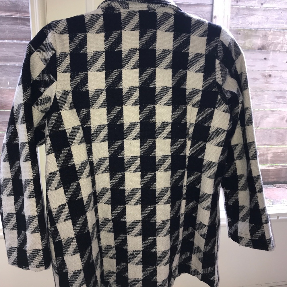 Checkered Jacket - Picture 4 of 10